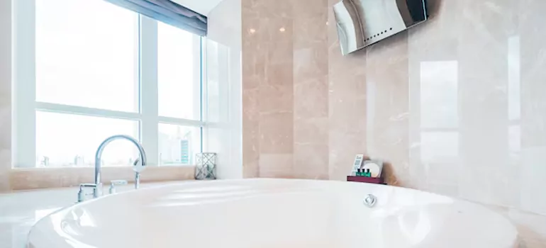 Bathroom Window Coverings in Sunny Isles Beach, FL