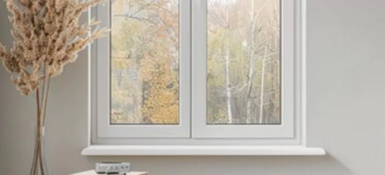 Vinyl Window Stool in Sunny Isles Beach, FL